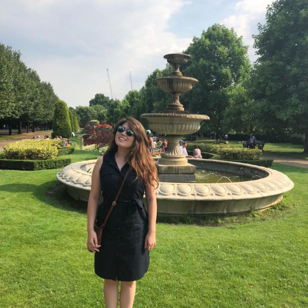 Meet your Posher, Stephanie